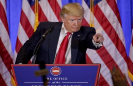 Trump win the first press conference after the conflict with reporters
